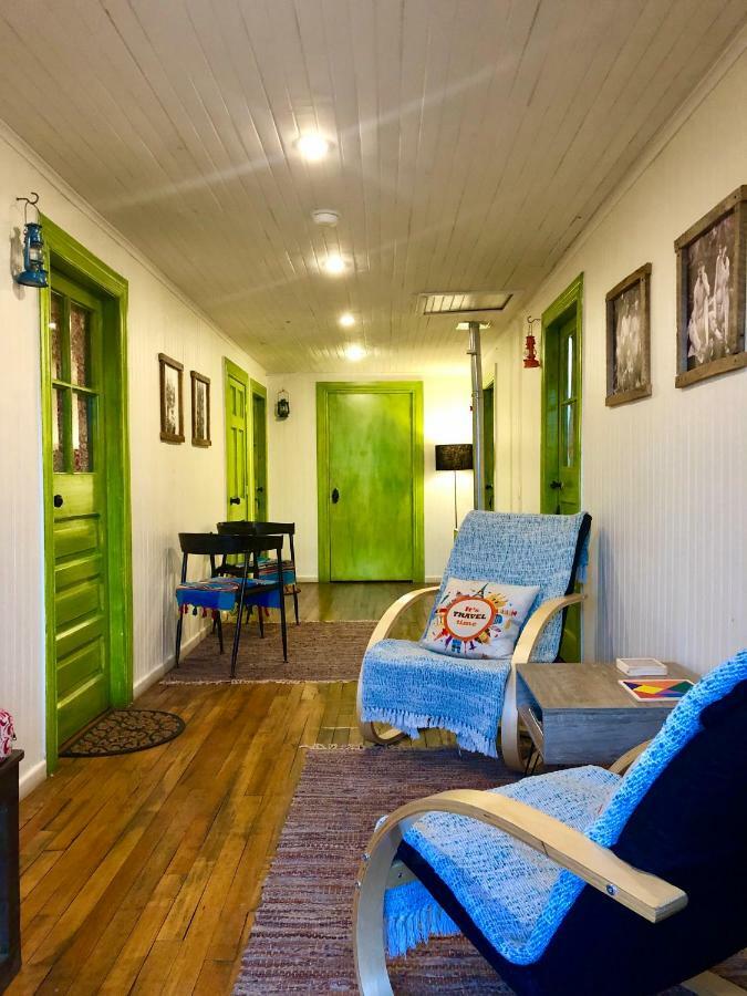 Wild Hostel Puerto Natales Exterior photo